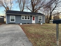 Building Photo - 202 Clark St