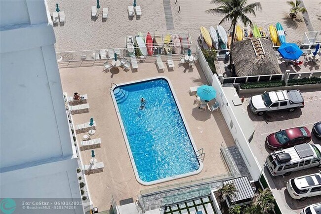 Building Photo - 3750 Galt Ocean Dr