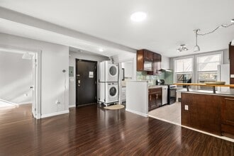 Building Photo - 46 Wayne St