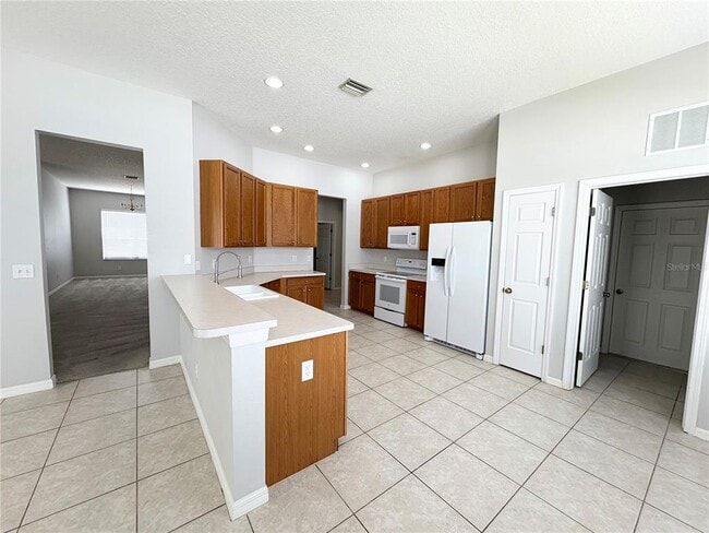 Building Photo - 11405 Summit Rock Ct