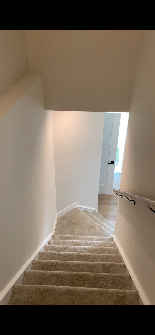 Stairwell - 211 Pryor Dr