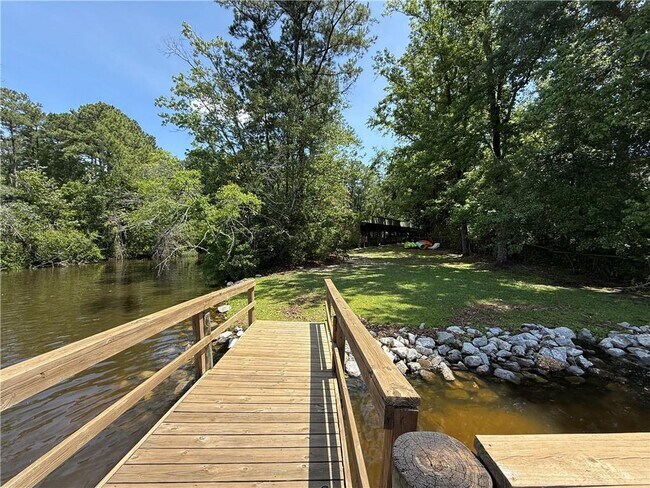 Building Photo - 3512 Shadowwood Ct