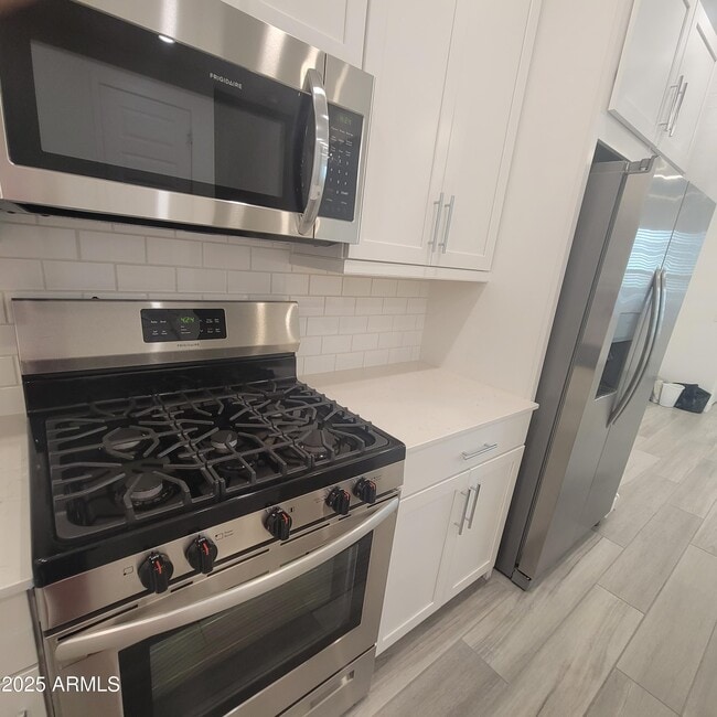 Building Photo - 4077 S Sabrina Dr