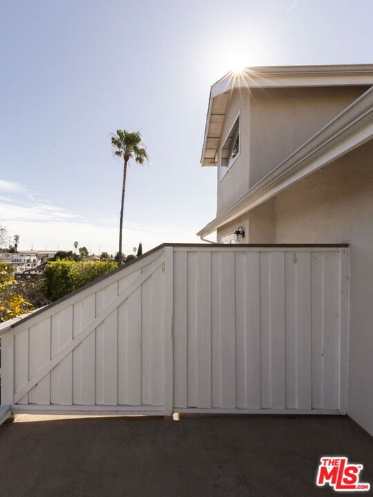 Building Photo - 727 N La Fayette Park Pl