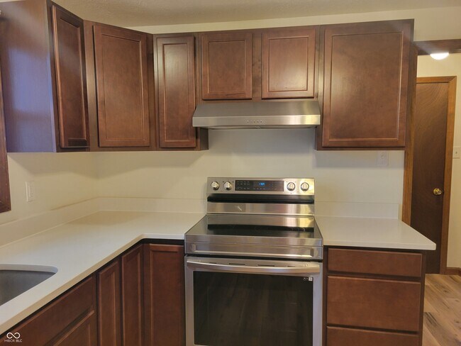 Building Photo - 3425 Campbell St