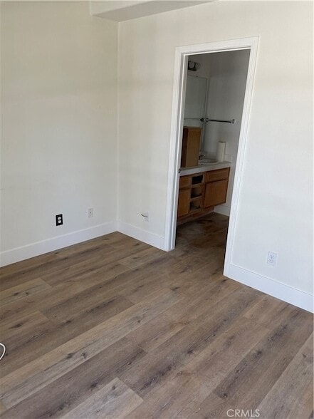 Building Photo - 99 Matisse Cir