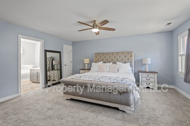 Building Photo - 12605 Jolly Pl