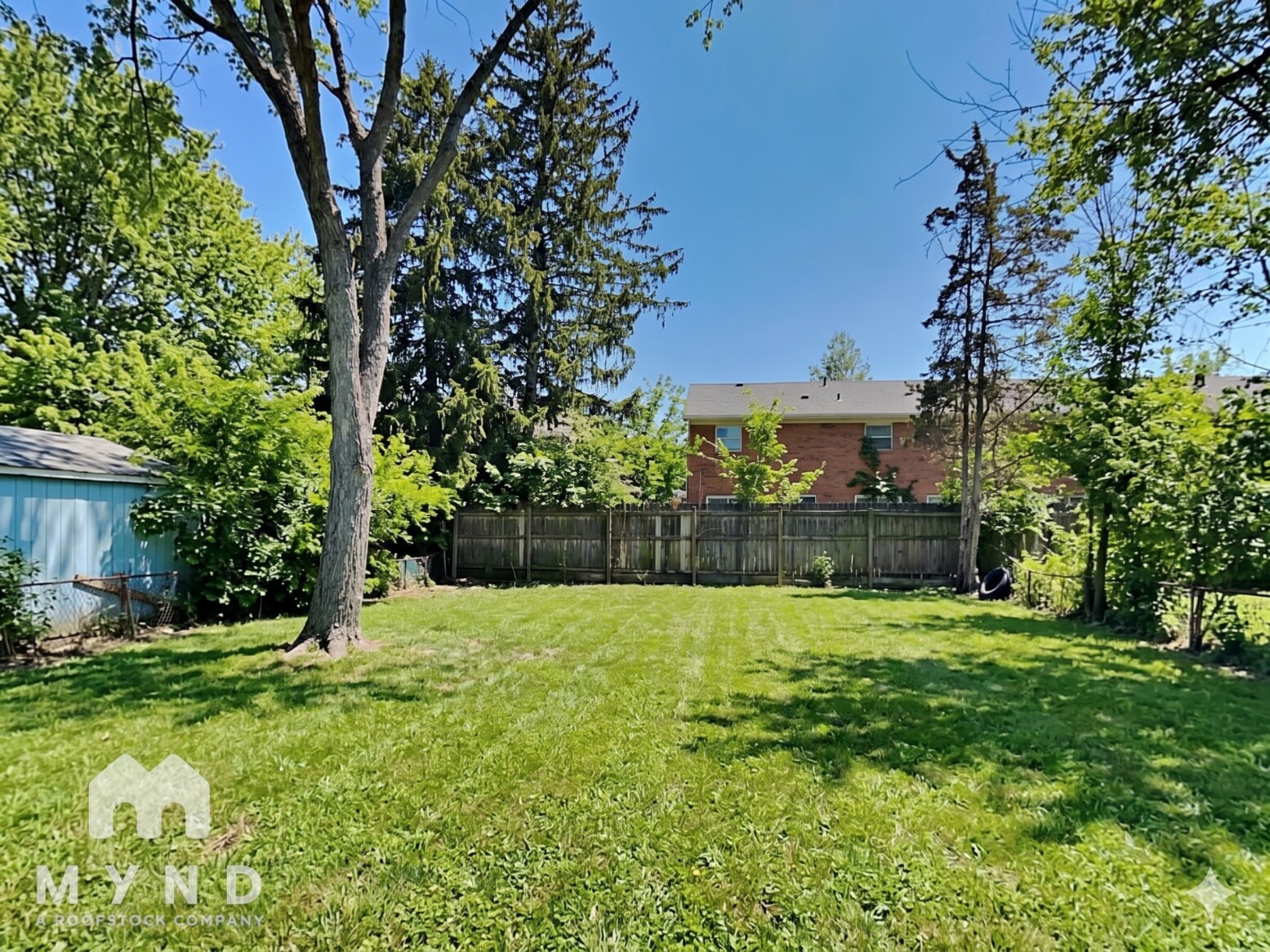 Building Photo - 2270 Cardston Dr