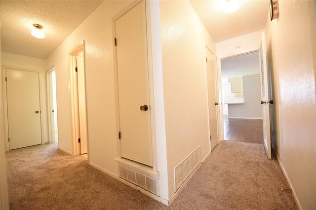 Building Photo - 8945 Flicker Ln