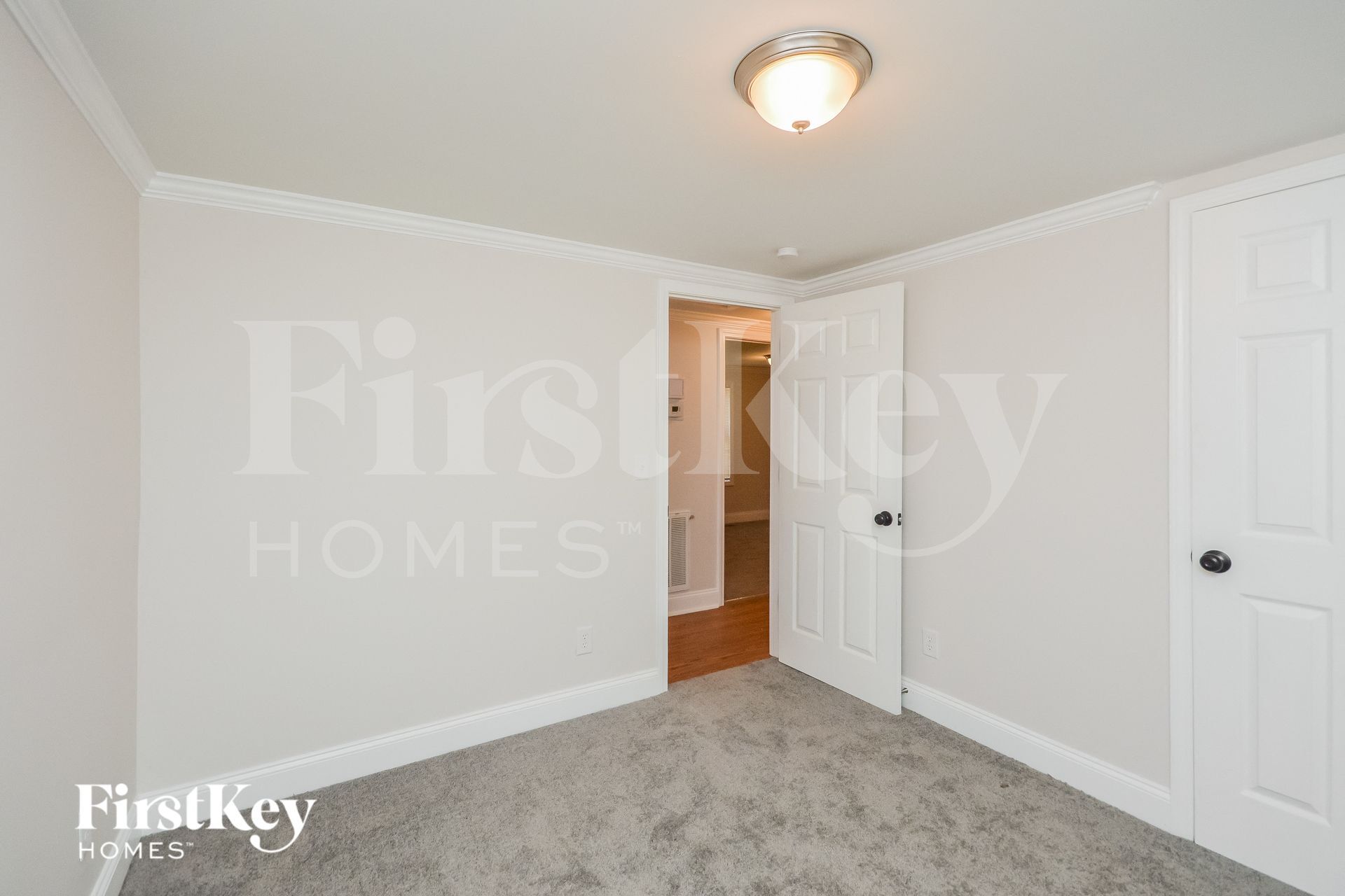 Building Photo - 4687 Clemmons Dr