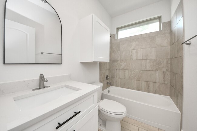 Building Photo - 14380 Zion Gate Crossing