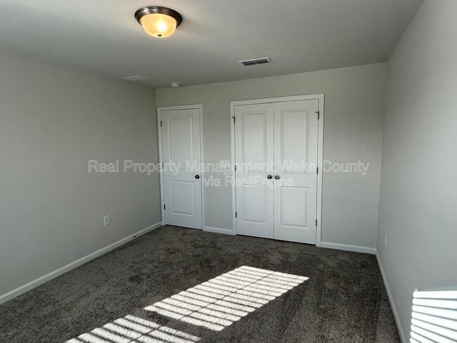 Building Photo - 381 Fosterton Cottage Wy