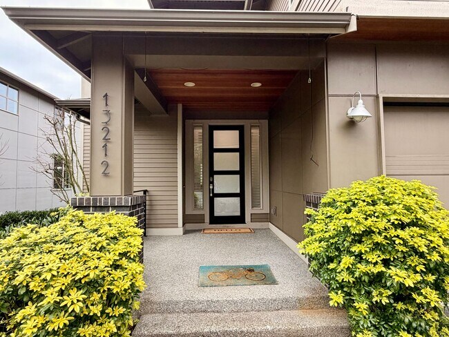 Building Photo - Cedar Park Home