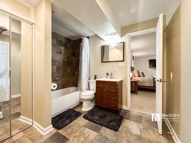Building Photo - 13615 Tree Leaf Ct