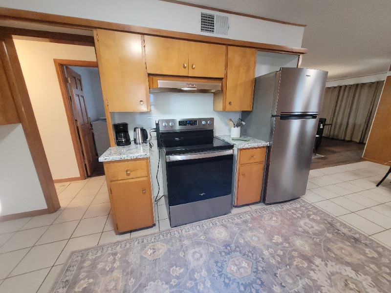 Building Photo - 1203 N Main St