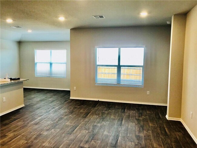 Building Photo - 6009 Xene Dr