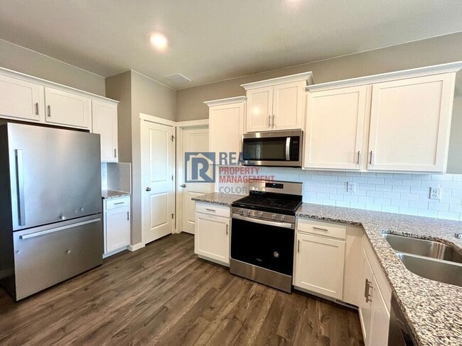 Building Photo - 6945 Yazoo Dr