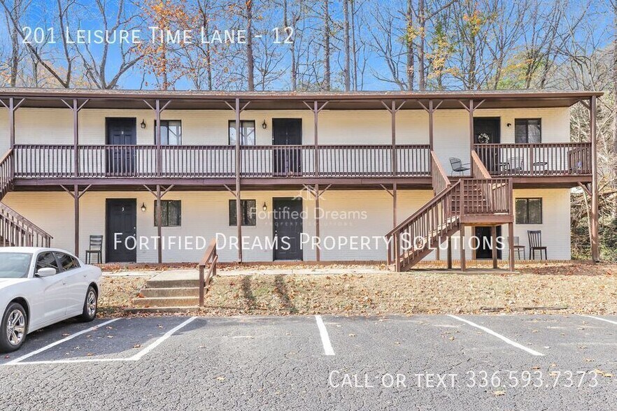 Building Photo - 201 Leisure Time Ln