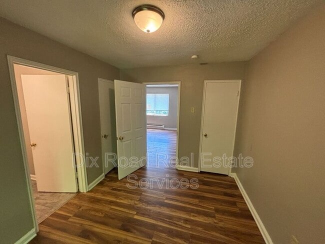 Building Photo - 3121 Gobel Ave