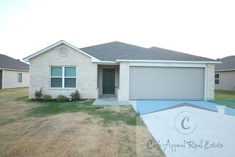 Building Photo - New construction in Jonesboro - beautiful 3bed / 2 bath home - Nettleton!!