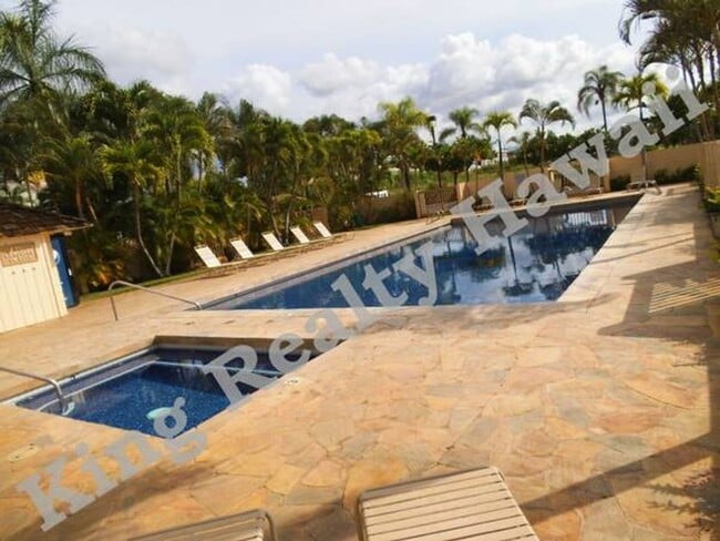 Building Photo - **Upgraded 1 br / 1ba Great Views,W/D in u...