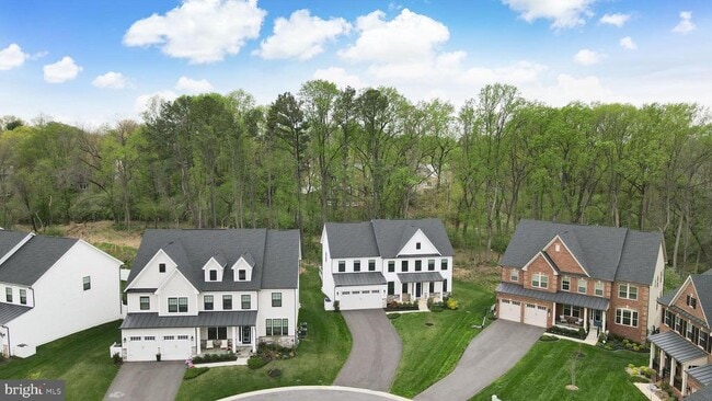 Building Photo - 7679 Cross Creek Dr