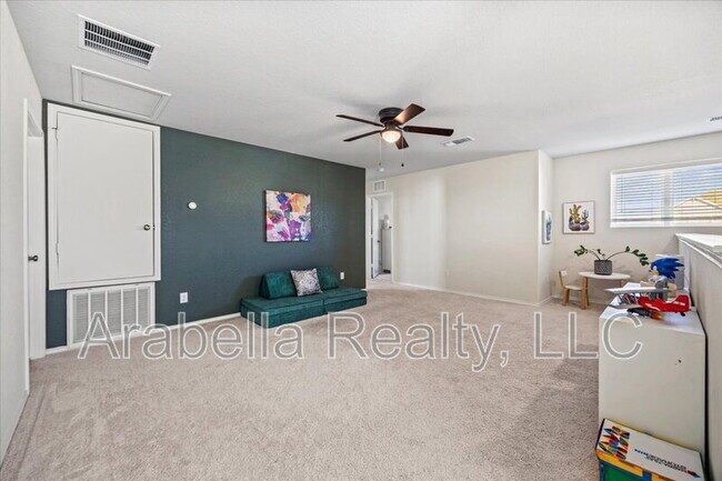 Building Photo - 13907 Anchor Wy