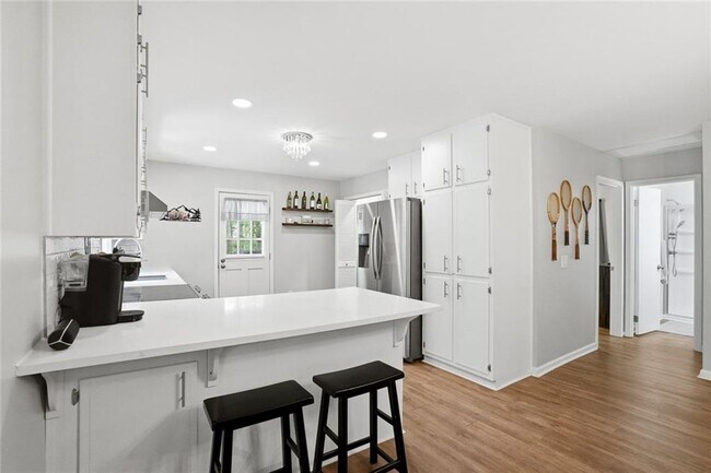 Building Photo - 112 Trout Lily Trail