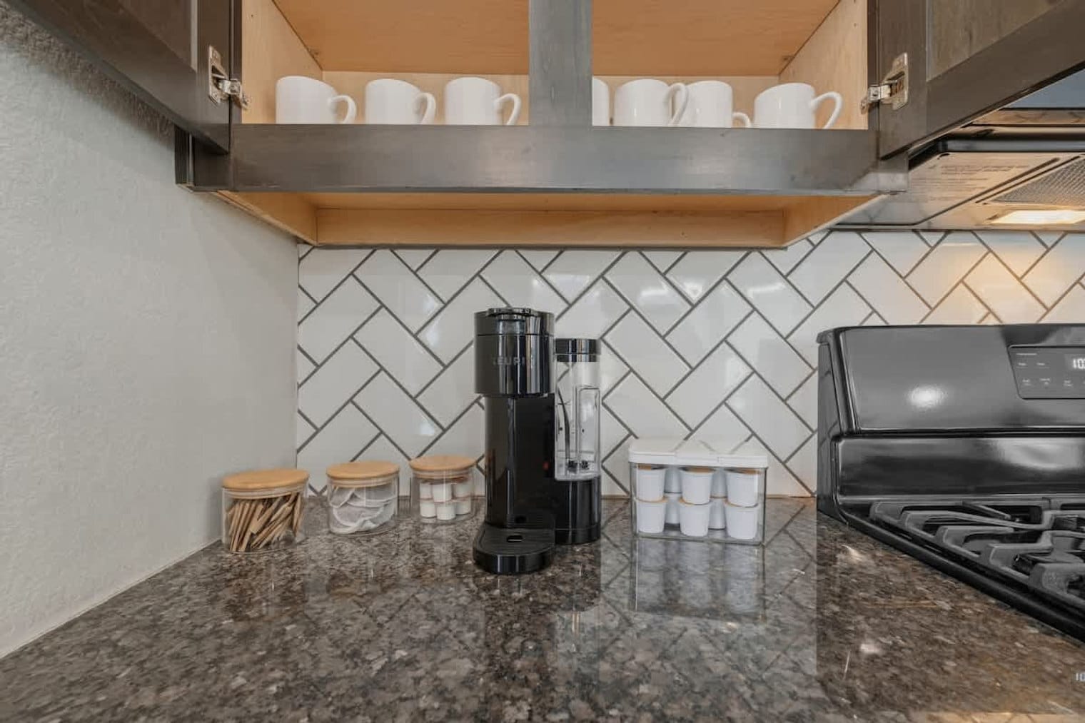 Building Photo - 5038 Azalea Trace Dr