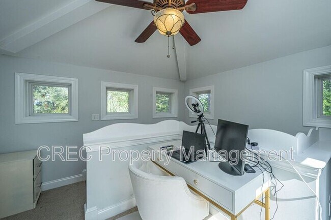 Building Photo - 3738 Station Point Ct