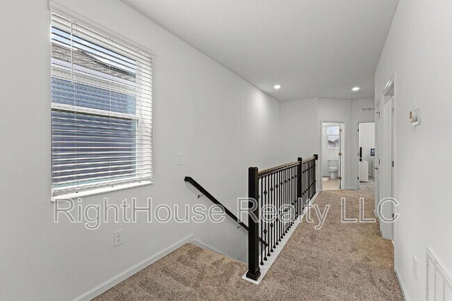 Building Photo - 4135 Pino St