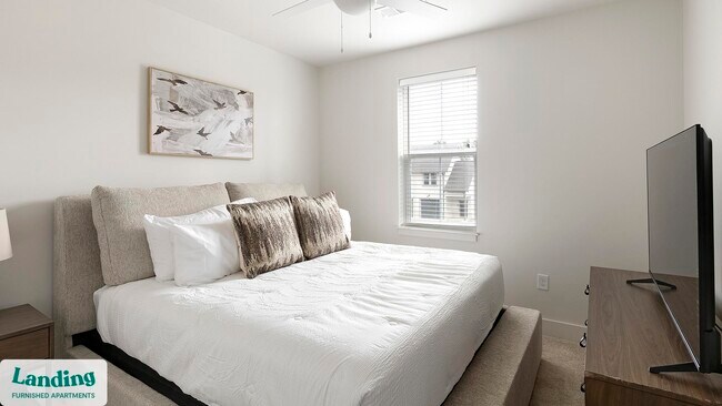 Building Photo - 170 Graphics Dr