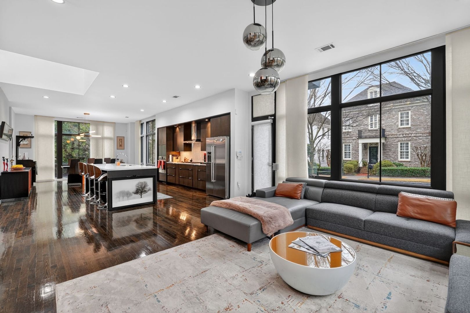 Building Photo - 721 Longleaf Dr NE