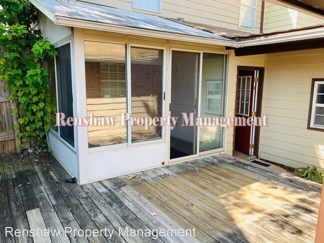 Building Photo - 2 br, 1 bath House - 3722 Fern Ridge Road