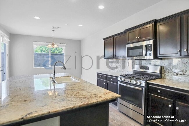 Building Photo - 3384 Amanecer Ave