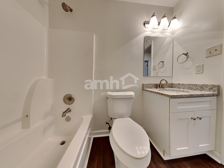 Building Photo - 3433 Sundial Dr