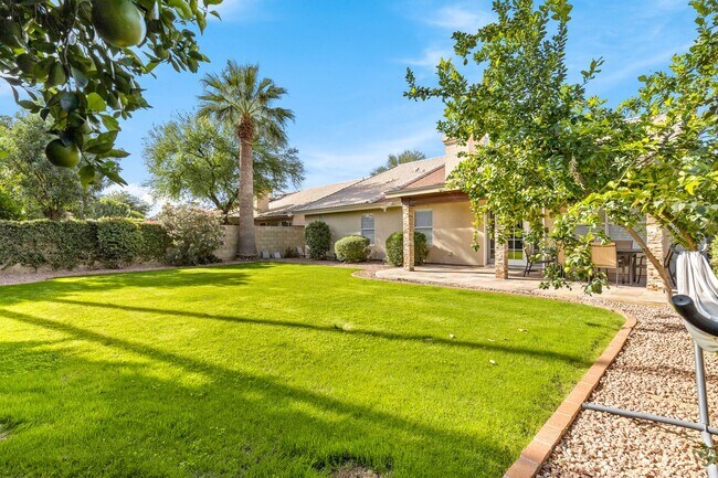 Building Photo - Beautiful 4 bedroom home in North Phoenix