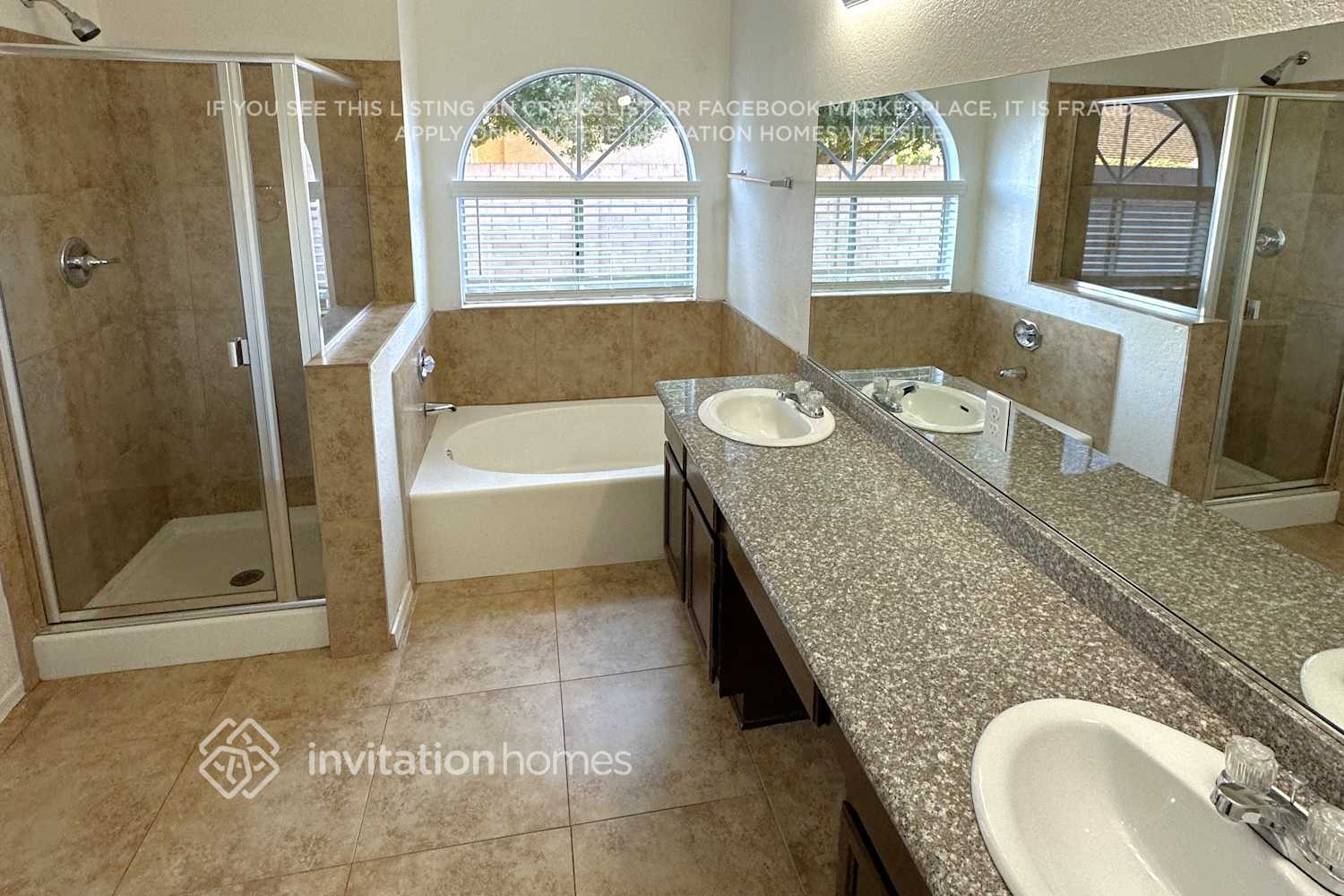 Building Photo - 801 W Piute Ave