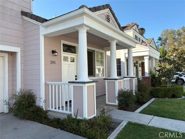 Building Photo - 281 Mesa Dr