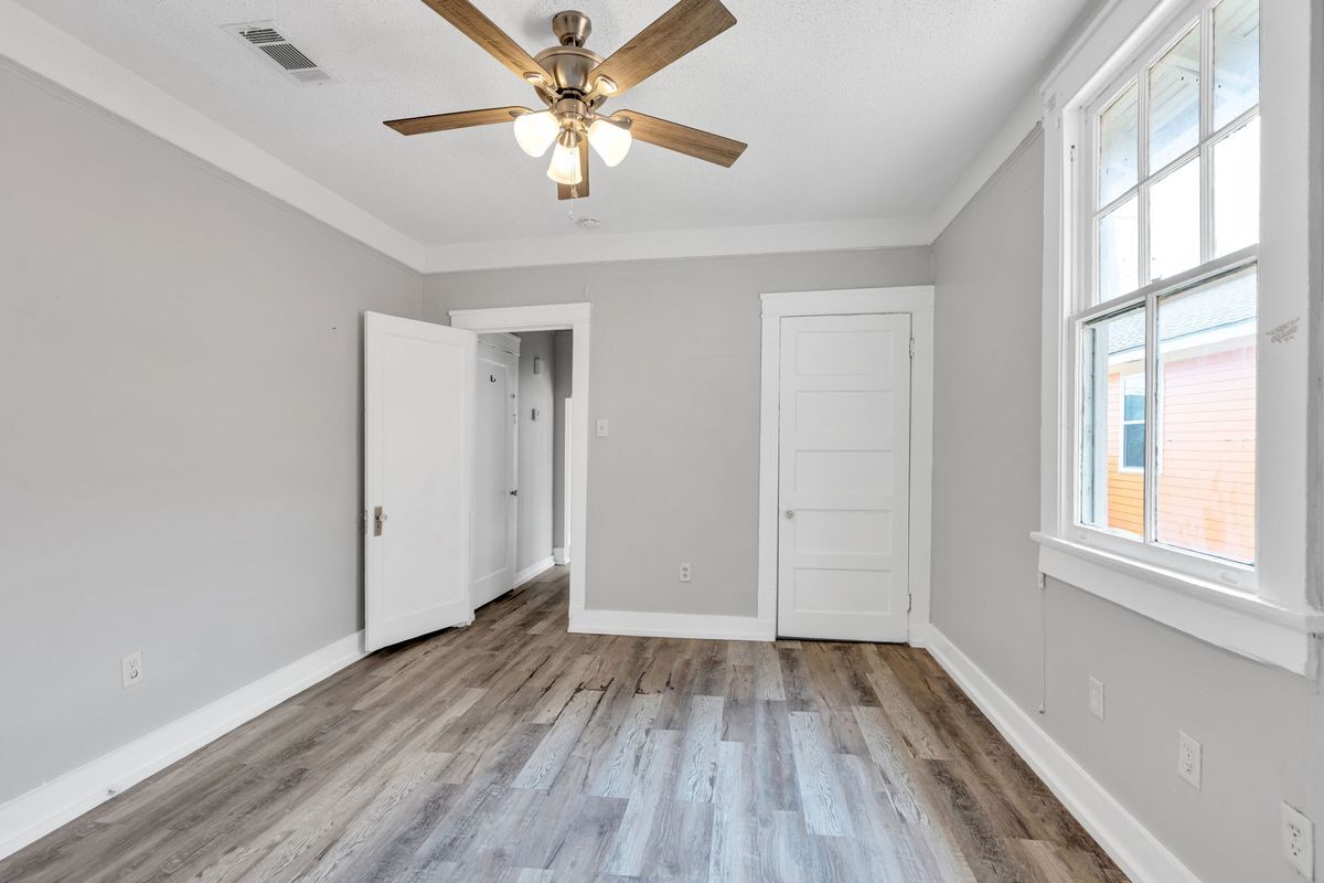 Building Photo - 1720 Independence St