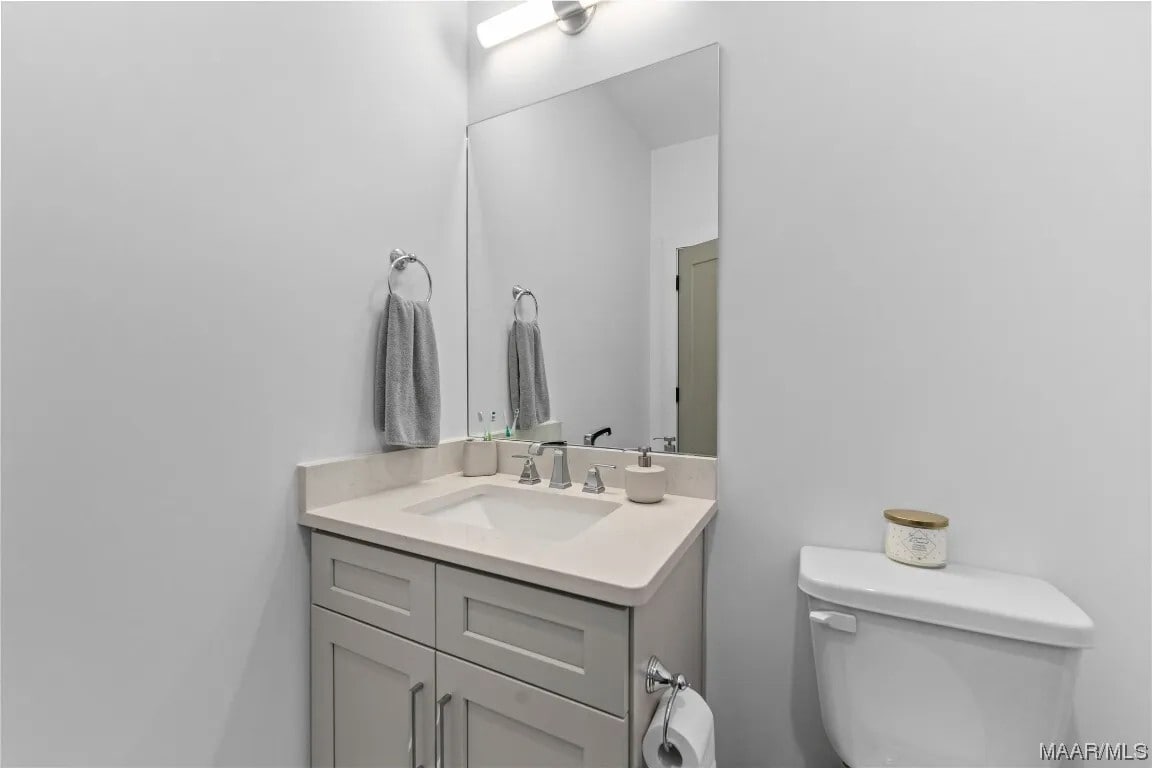 Building Photo - 4648 Broadwick St