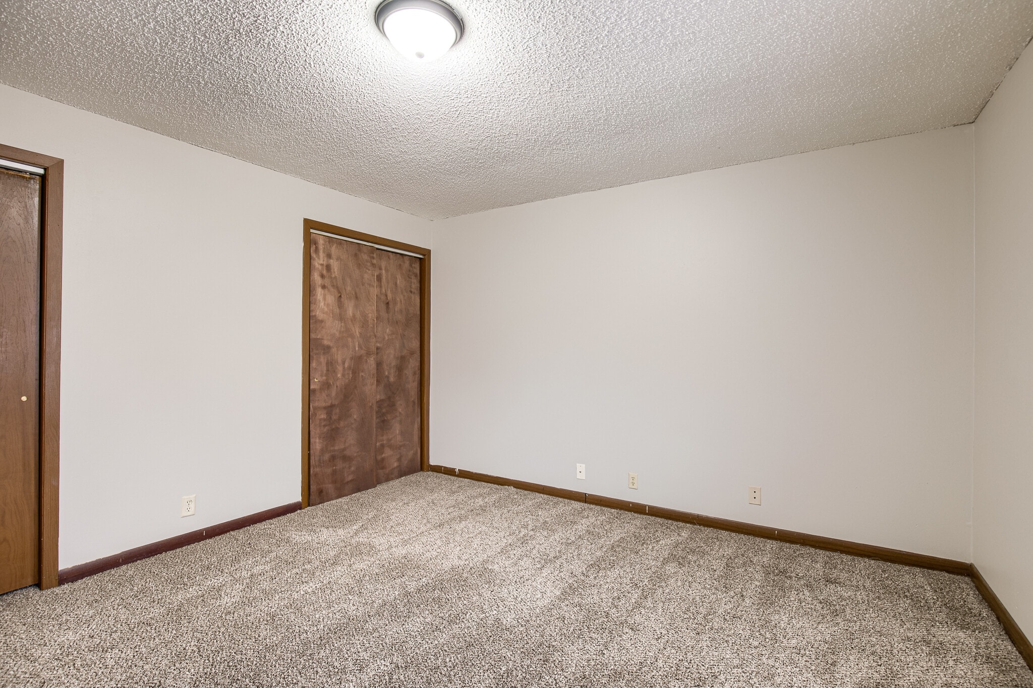 Building Photo - 2635 N 42nd St