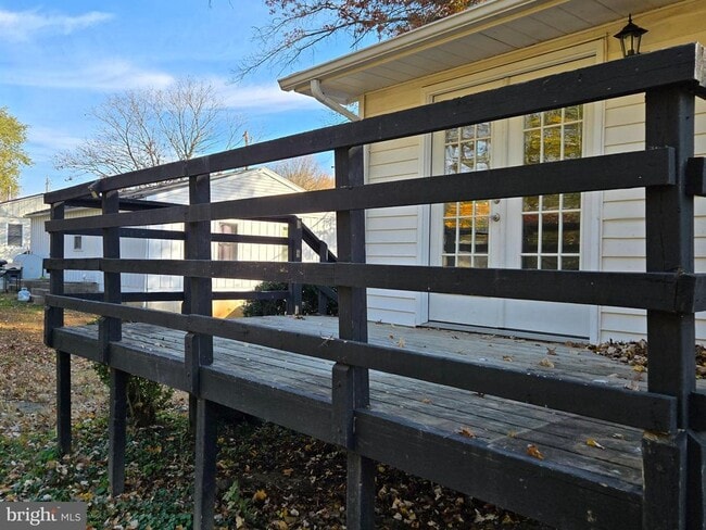 Building Photo - 341 S 26th St