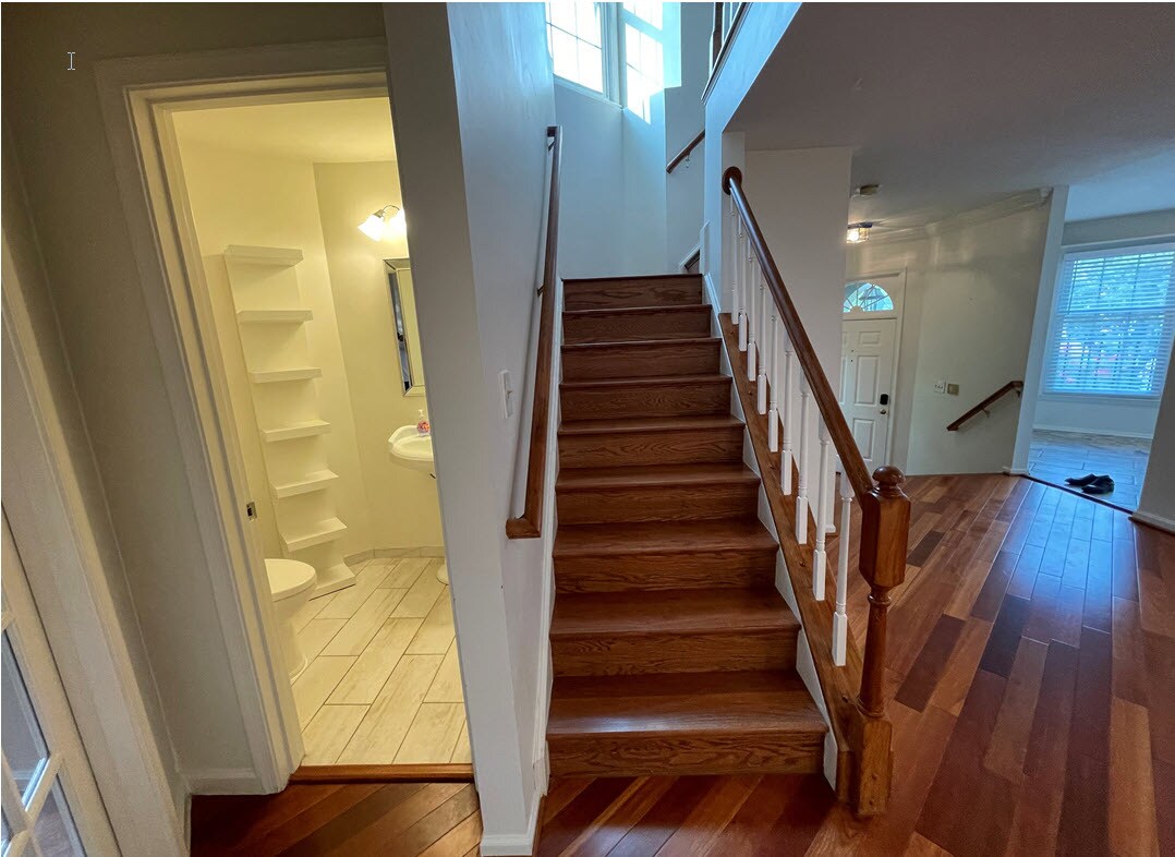Building Photo - 7727 Rockledge Ct