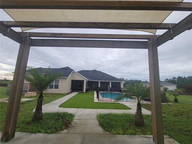 Building Photo - 12625 Sweet Hill Rd