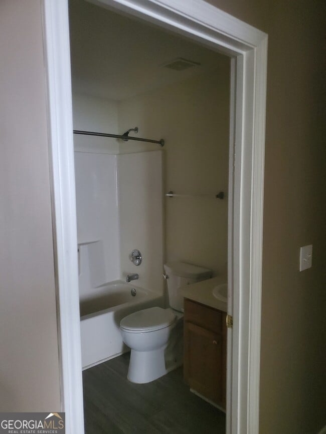 Building Photo - 7247 Georges Way