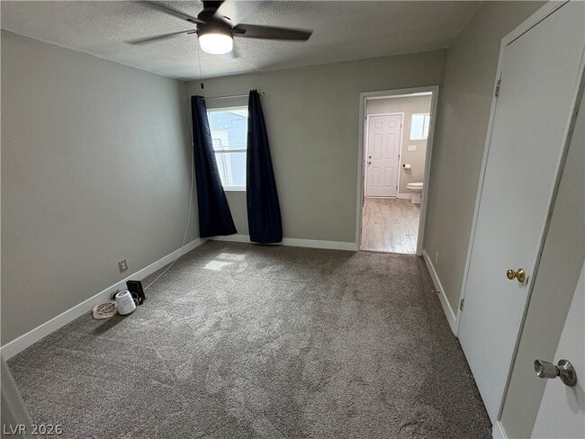 Building Photo - 111 Dogwood St