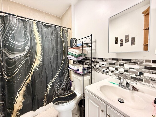 Building Photo - 597 NW 69th St