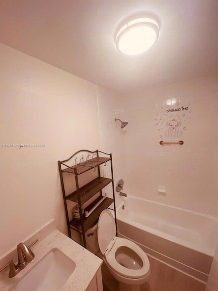 Building Photo - 7785 W 30th Ct