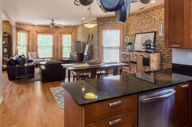 kitchen looking towards living room - 3436 N Ridgeway Ave